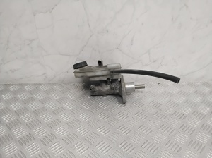 Brake master cylinder - 03350890481
