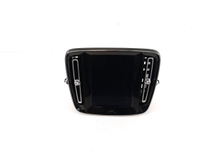 VOLVO XC40 (2017–2026) Screen 31456506 - 6