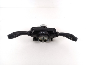 VOLVO XC40 (2017–2026) Switch and its parts 31456216 - 5