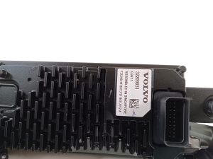 VOLVO XC40 (2017–2026) Esikaamera 32209931 - 2