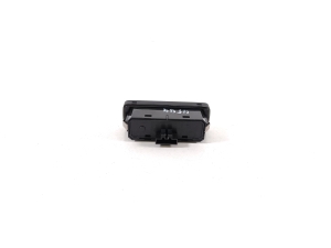 VOLVO XC40 (2017–2026) Trunk opening switch 31443873 - 3