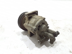 Dacia Duster (2010–2017) A/C compressor 926009154R - 3