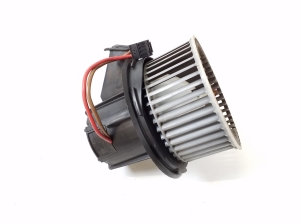 Mercedes Benz C-Class 204 (2007–2014) Heizungsgebläsemotor A2128200808 - 3