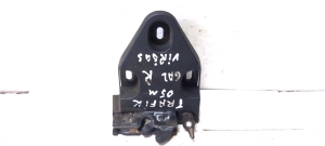 Tailgate lock