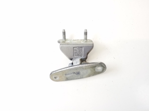 Mercedes Benz C-Class 204 (2007–2014) Rear side door upper hinge A2047301137 - 2