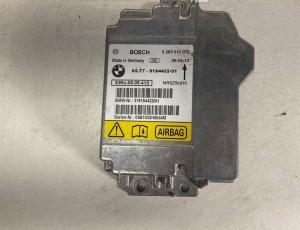 BMW 3 SERIES E90 (2004–2013) Airbag module 0285010070 - 3