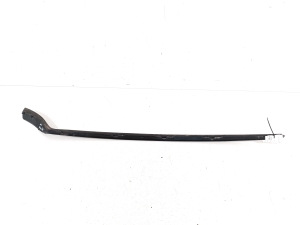 VOLVO XC40 (2017–2026) Windshield pillar outer molding 31448940 - 2