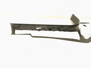 Maserati Levante (2016–2026) Inner sill trim 670040373 - 2