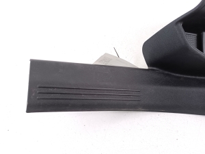 VOLVO XC40 (2017–2026) Inner sill trim 31469245 - 2