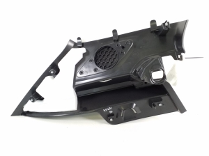 VOLVO XC40 (2017–2026) Tagumise toe sisekujundus 32244157 - 3