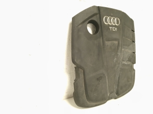AUDI A4 B9 (2015–2026) Cache moteur 04L103925P - 3