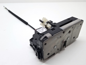 Opel Corsa E (2014–2018) Rear side door lock 13431843 - 5