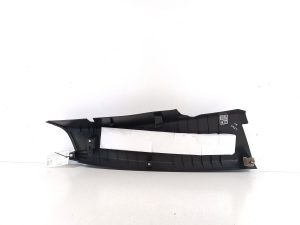 VOLVO XC40 (2017–2026) Tagumise toe sisekujundus 31469188 - 4