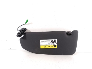 VOLVO XC40 (2017–2026) Sun visor 39842497 - 3