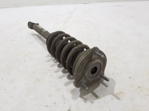 Mercedes Benz C-Class 205 (2014–2021) Eesmine amortisaator A2053200613 - 3