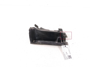Verkleidung unter der Motorhaube - 31651567