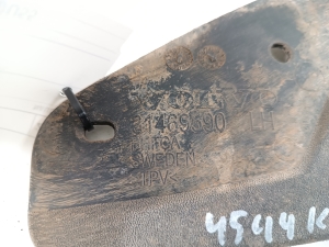 VOLVO XC40 (2017–2026) Mud flap 31469590 - 2