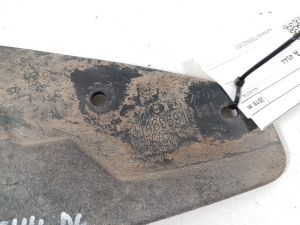 VOLVO XC40 (2017–2026) Mud flap 31469591 - 3