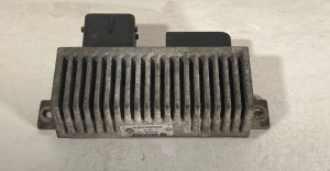 RENAULT Master III (2010–2017) Glow plug relay 8200558438A - 2