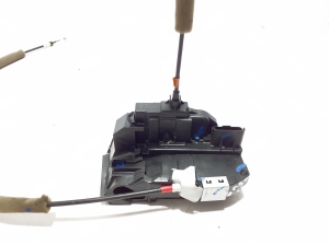 NISSAN Qashqai (2013–2021) Rear side door lock 825004EA0A - 3