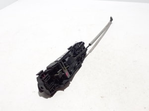 Volkswagen Golf VII (2012–2026) Front door external opening handle and its details - 4