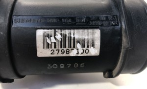 Opel Vectra C (2002–2008) Mass air flow sensor 90411957 - 3
