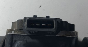Opel Vectra C (2002–2008) Mass air flow sensor 90411957 - 5