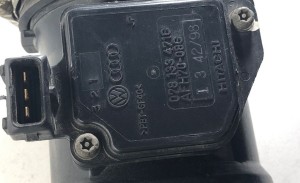 AUDI A6 C5 (1997–2005) Luftmassenmesser 078133471C - 2