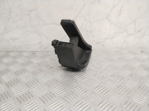 Mercedes Benz EQE X294 (2022–2026) Accelerator pedal A2233000500 - 4