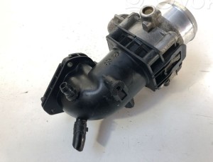 Volkswagen Golf V (2003–2009) Drosselklappe 03C133062D - 3