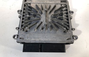 VOLVO S60 II (2010–2018) Motorsteuergerät 31336983 - 4