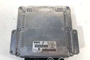 Citroen C5 I (2001–2008) Motorsteuergerät 0281011780 - 4