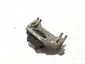 Dacia Duster (2010–2017) Gearbox mount 112228932R - 3