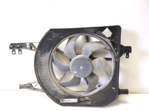 RENAULT Trafic II (2001–2014) Dzesēšanas ventilators un tā daļas 8200151874E - 2