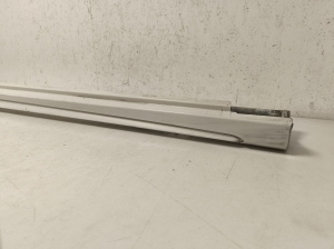 Mercedes Benz A-Class 176 (2012–2018) Schwellerverkleidung außen A1766980154 - 2