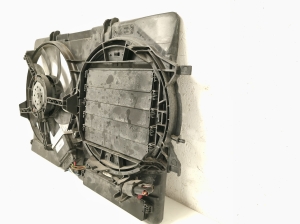 AUDI A5 (2007–2016) Jahutusventilaator ja selle osad 8K0121003Q - 4