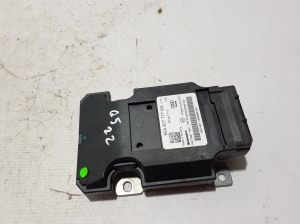   Module de commande de suspension pneumatique  - 80A907777AG 