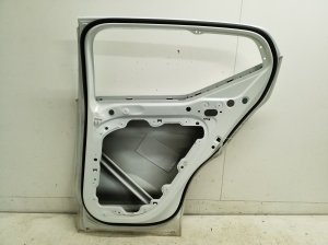 VOLVO XC40 (2017–2026) Rear side doors 32399015 - 3