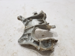 AUDI Q5 (2017–2026) Engine bracket 80A399296R - 2