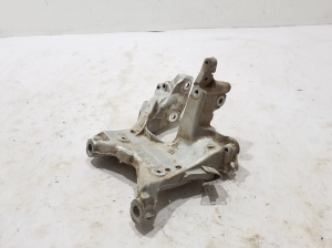 AUDI Q5 (2017–2026) Engine bracket 80A399296R - 4