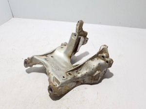 AUDI Q5 (2017–2026) Engine bracket 80A399295R - 2