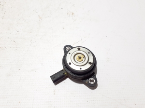 AUDI Q5 (2017–2026) Camshaft position sensor 06M109259P - 2