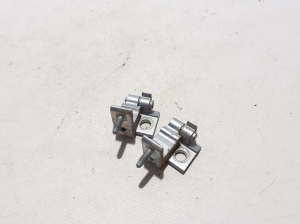Charnière supérieure de porte arrière - 8W0831404A