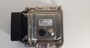 BMW 5 SERIES F10 (2010–2017) Control unit 737729901 - 3