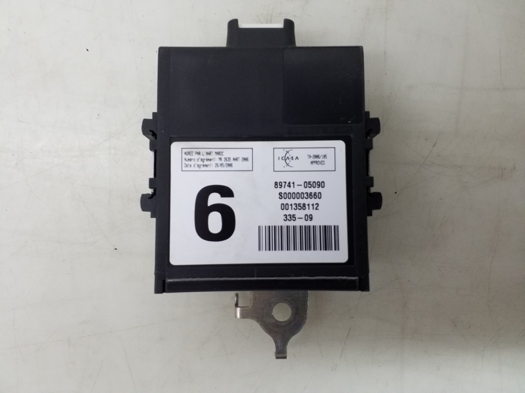 Used TOYOTA Avensis Relay 8974105090