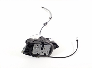 VOLVO XC40 (2017–2026) Front door lock 31440998 - 2