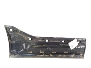 VOLVO XC40 (2017–2026) Rear side door molding 31448318 - 3