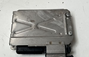 AUDI A4 B7 (2004–2008) Engine control unit 8E0907411 - 4