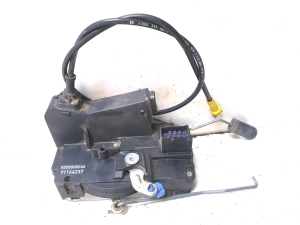 RENAULT Trafic II (2001–2014) Front door lock 8200008246 - 3