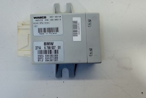 Control unit - 3714679693701